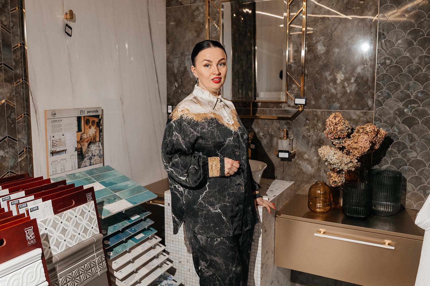 Презентация обойных новинок 2025 года от LOYMINA GROUP