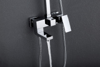 Душевая стойка ABBER Daheim AF8216L с изливом, хром