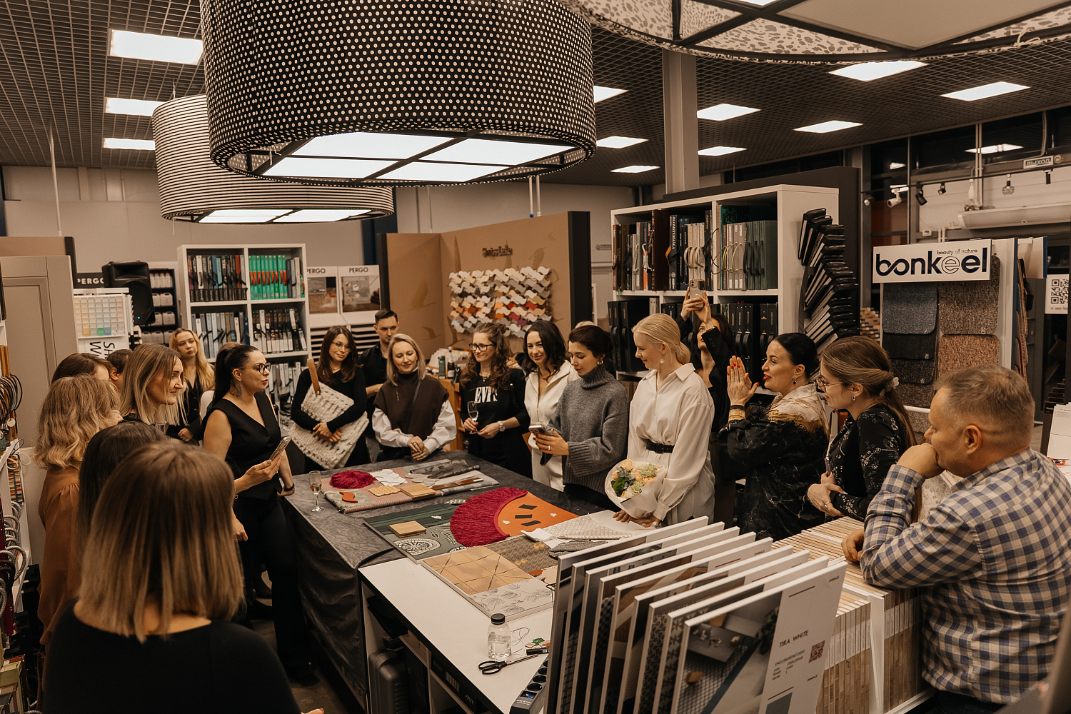 Презентация обойных новинок 2025 года от LOYMINA GROUP