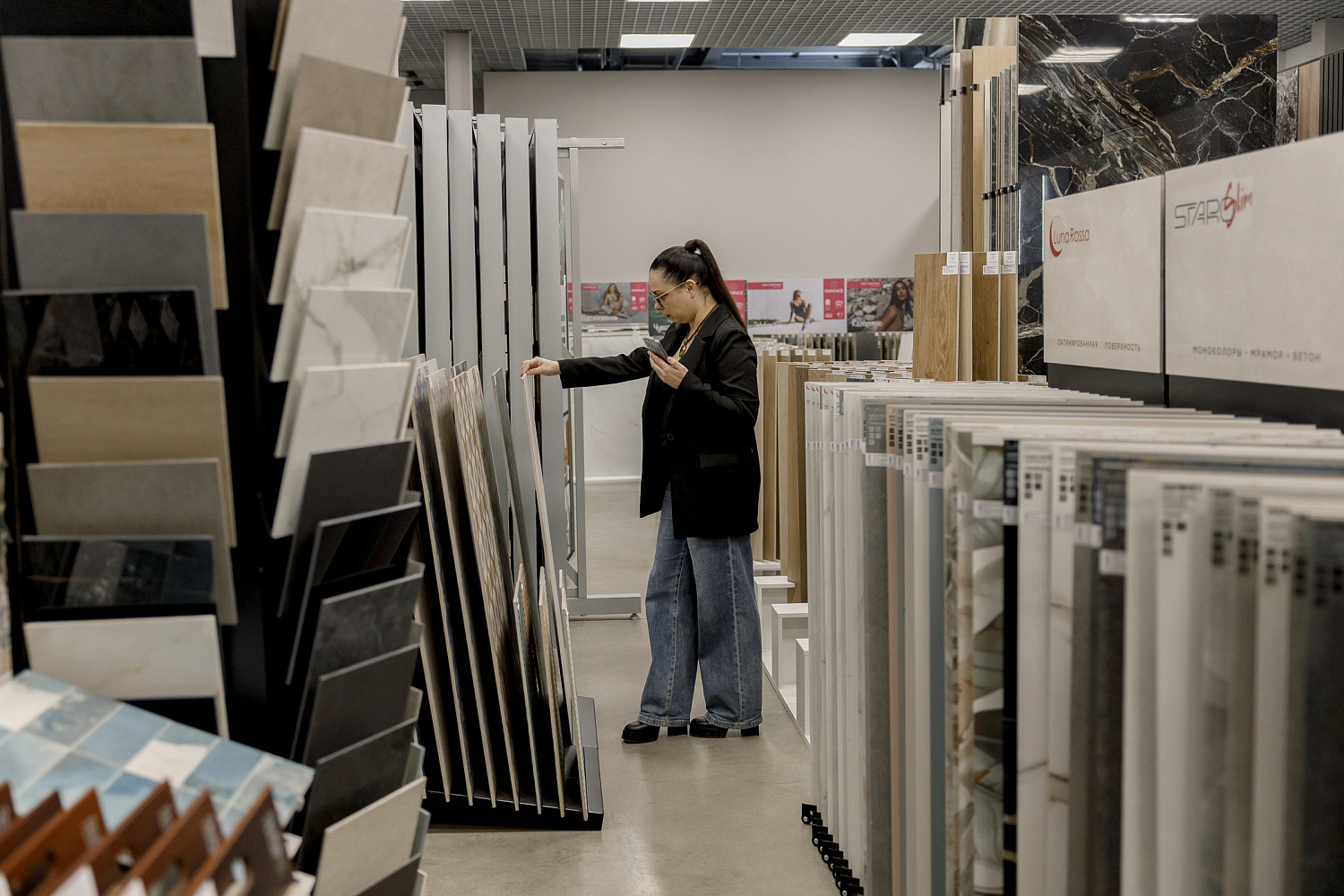 Новинки 2025 года от плиточных брендов NAXOS и ABK