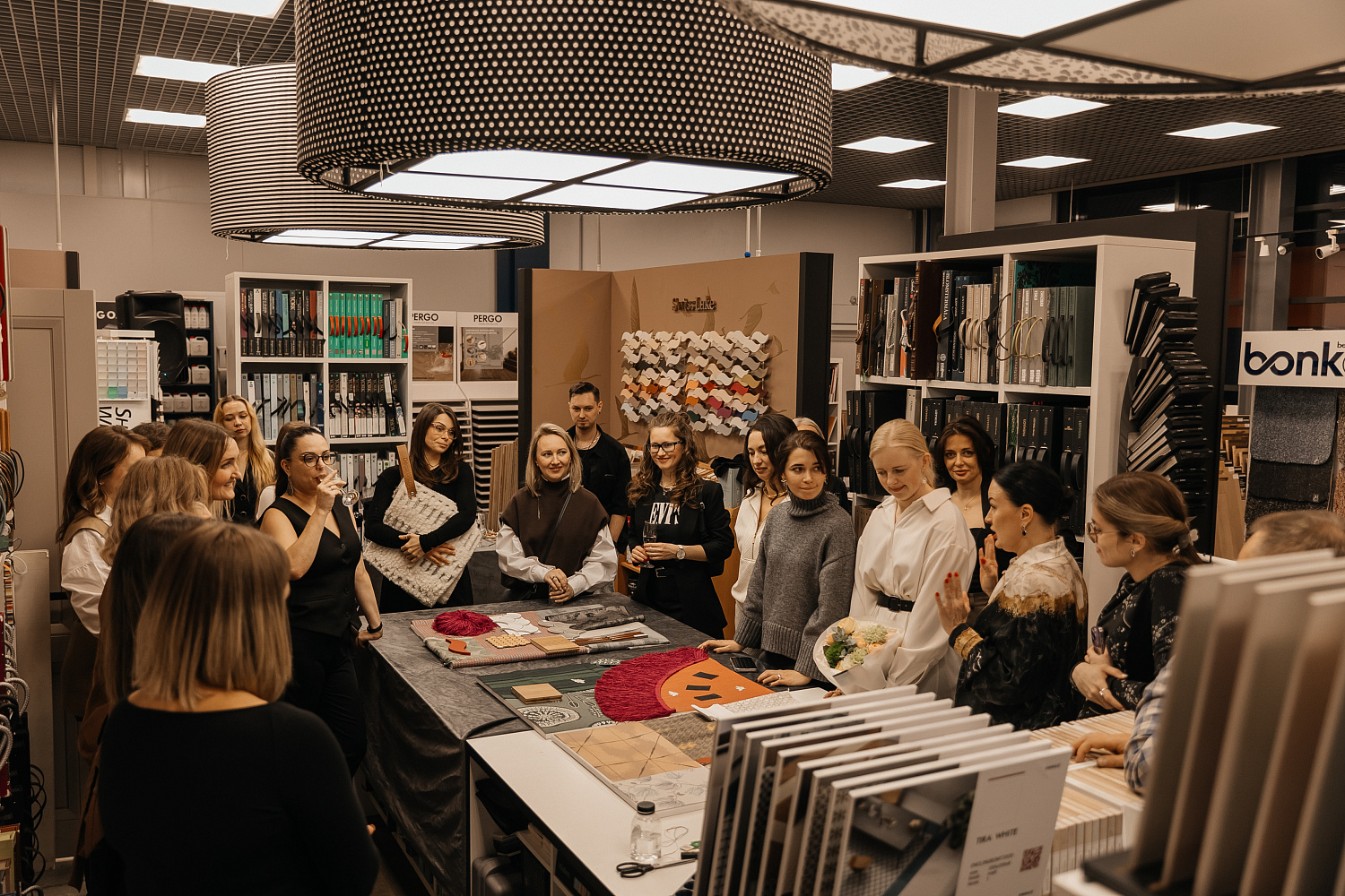 Презентация обойных новинок 2025 года от LOYMINA GROUP