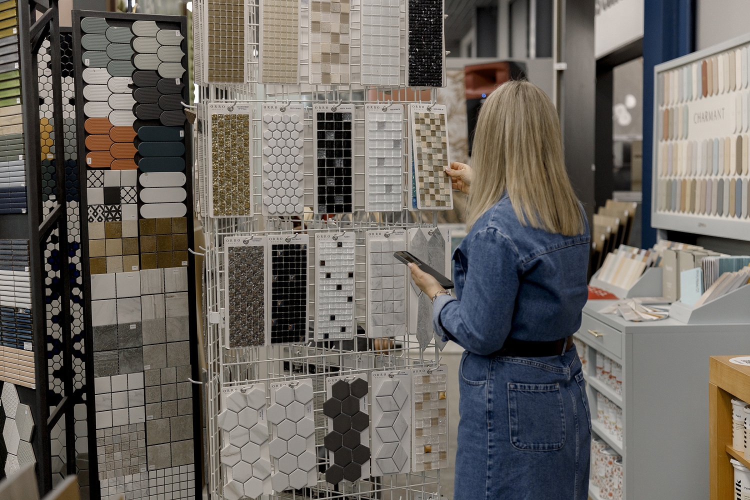 Новинки 2025 года от плиточных брендов NAXOS и ABK