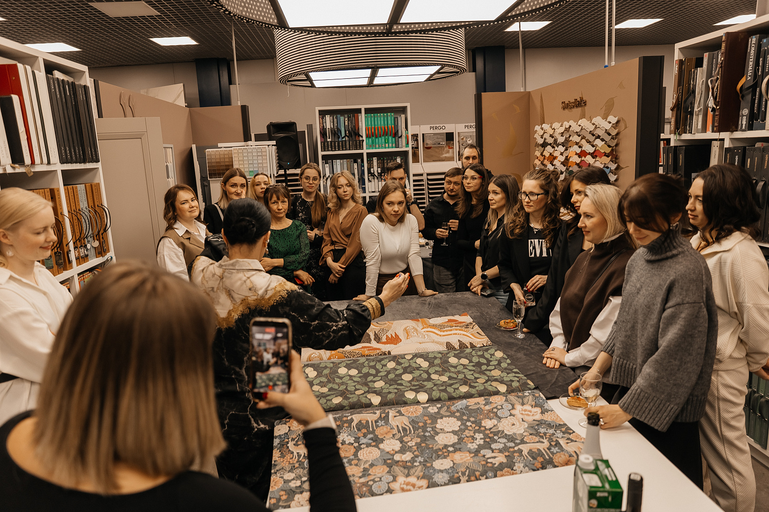 Презентация обойных новинок 2025 года от LOYMINA GROUP